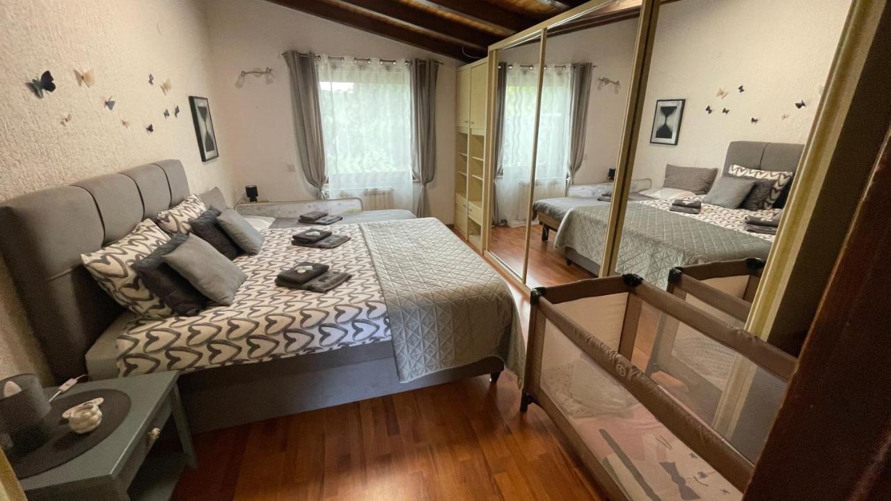 Lux Apartment Barbara Пореч Екстер'єр фото